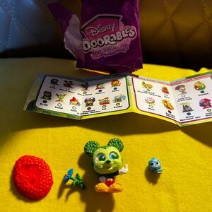 Disney Doorables In Full Bloom - Mickey Mouse